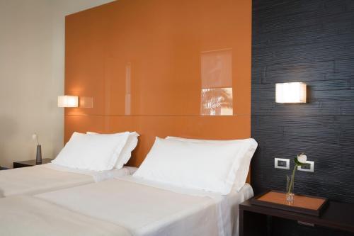 Foto del entorno de UNAHOTELS T Hotel Cagliari