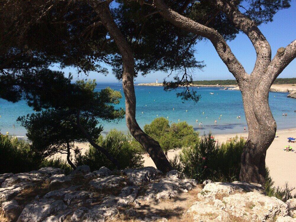 Foto del entorno de Kyriad Martigues Ecopolis