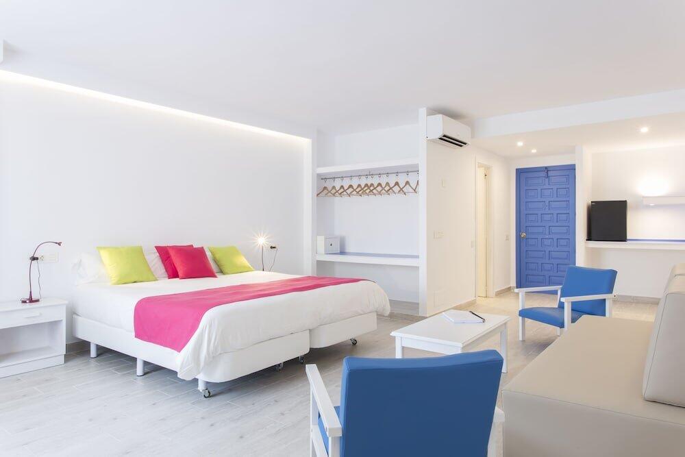 Foto de una habitación de Guya Wave Hotel