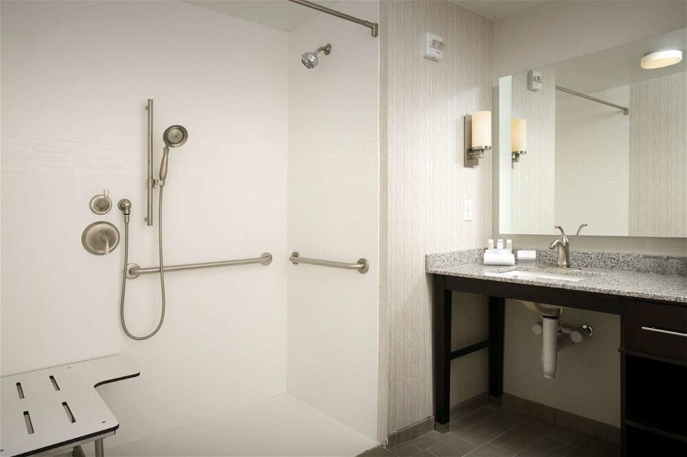 Foto del baño de Hotel Homewood Suites by Hilton Washington DC NoMa Union Station