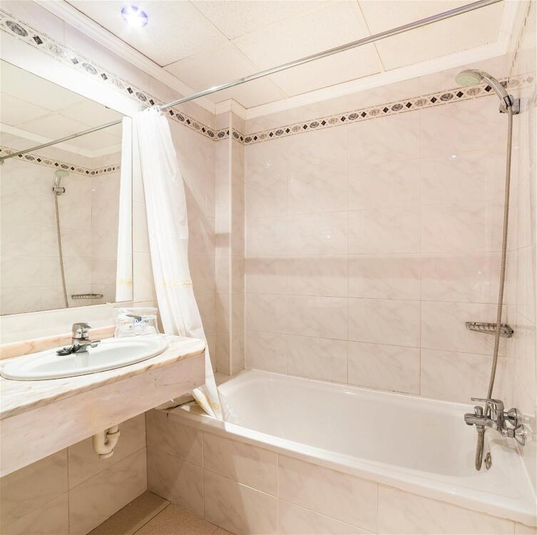 Foto del baño de Hotel Globales Condes de Alcudia