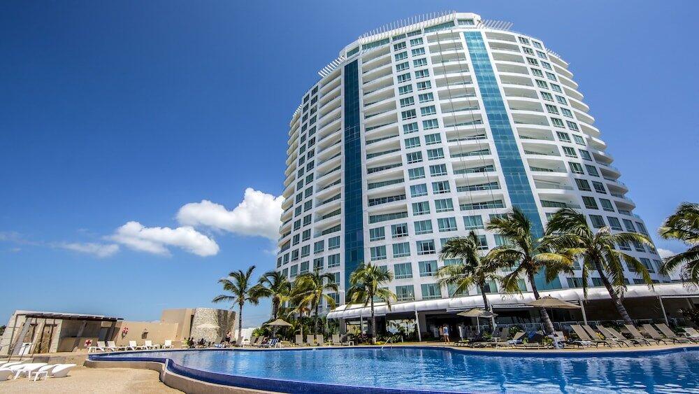 Foto del exterior de Hotel Park Royal Beach Mazatlán