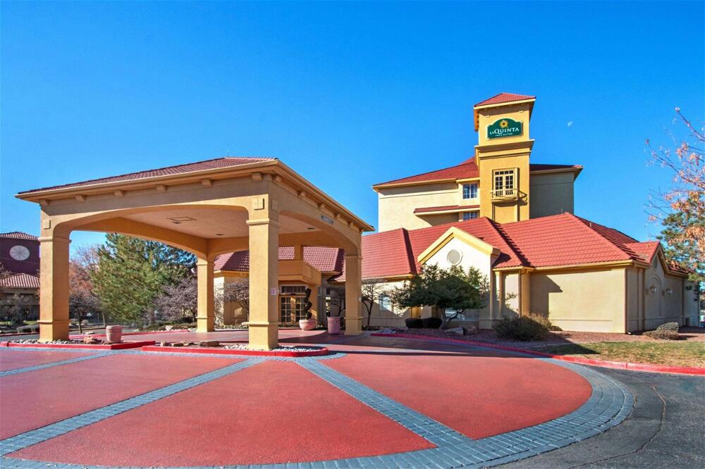 Foto de los servicios de Hotel La Quinta by Wyndham Albuquerque West