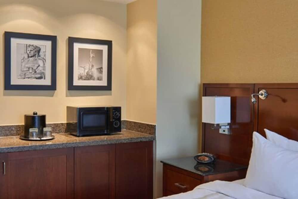 Foto de una habitación de Hotel Wyndham Cleveland Airport