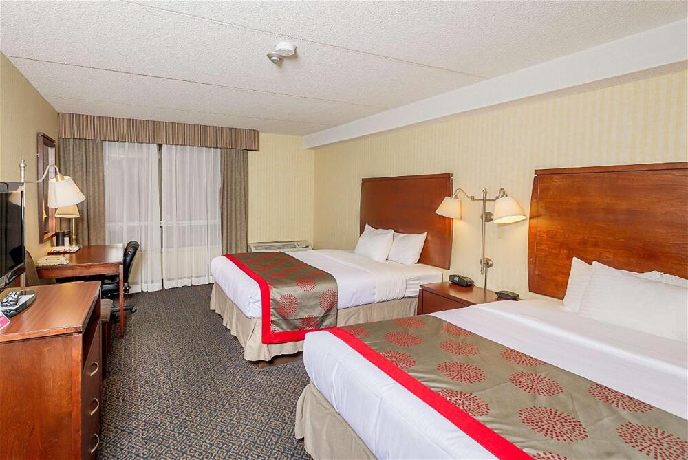 Foto general de Hotel Ramada by Wyndham Niagara Falls by the River