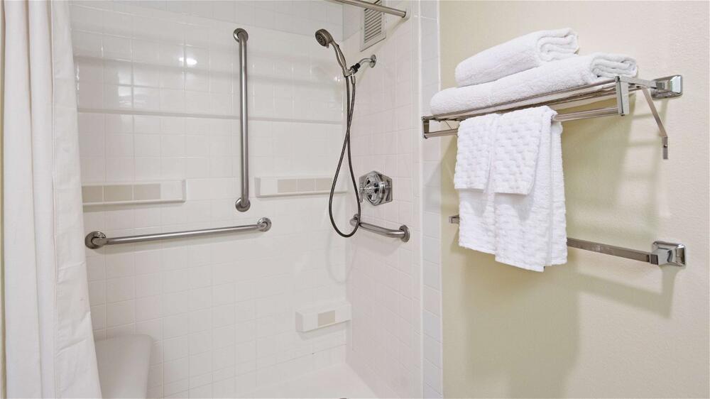 Foto del baño de Hotel Best Western Plus Bayside Inn