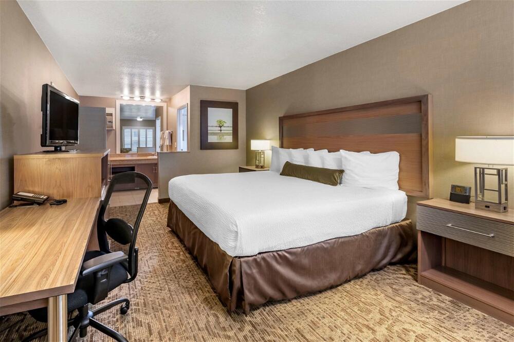 Foto de una habitación de Hotel Best Western Plus Anaheim Inn