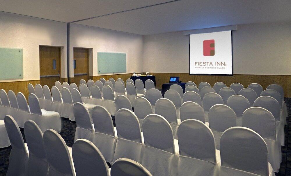 Foto de los servicios de Hotel Fiesta Inn Leon