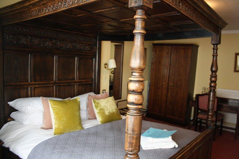 Foto de una habitación de The Falstaff Hotel