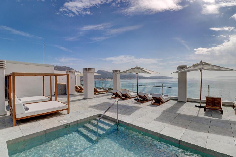 Foto de los servicios de Hotel Hoposa Pollentia - Adults Only