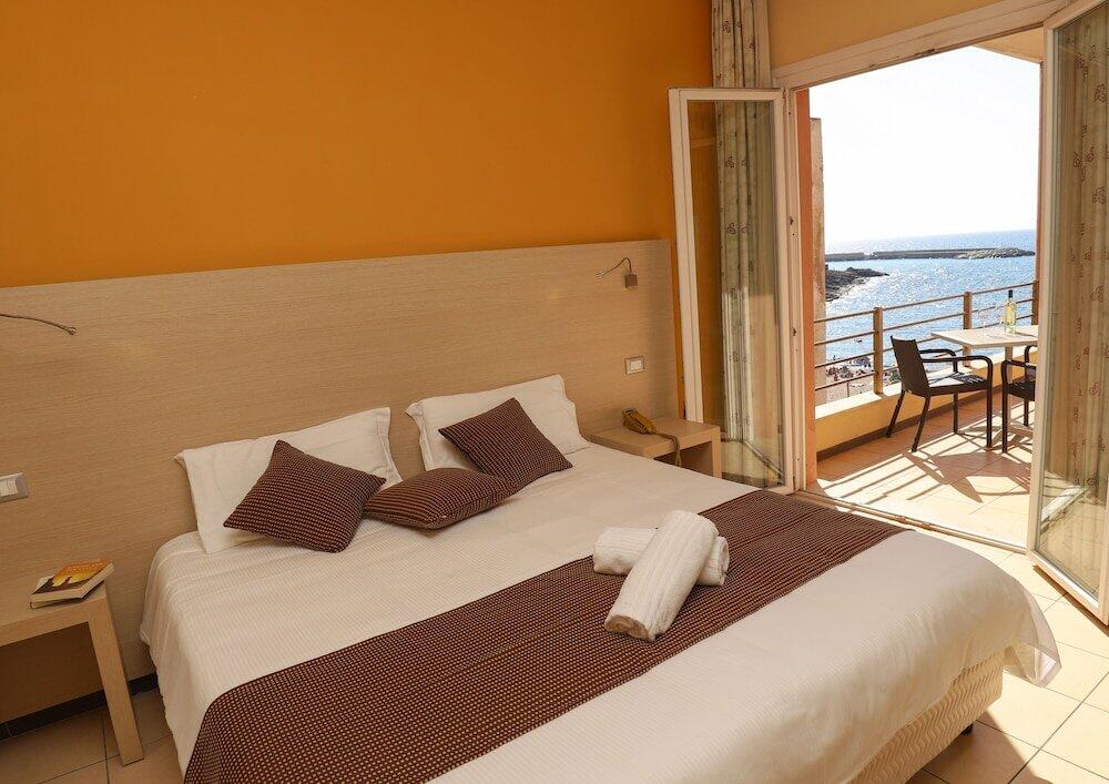 Foto de una habitación de Janus Hotel