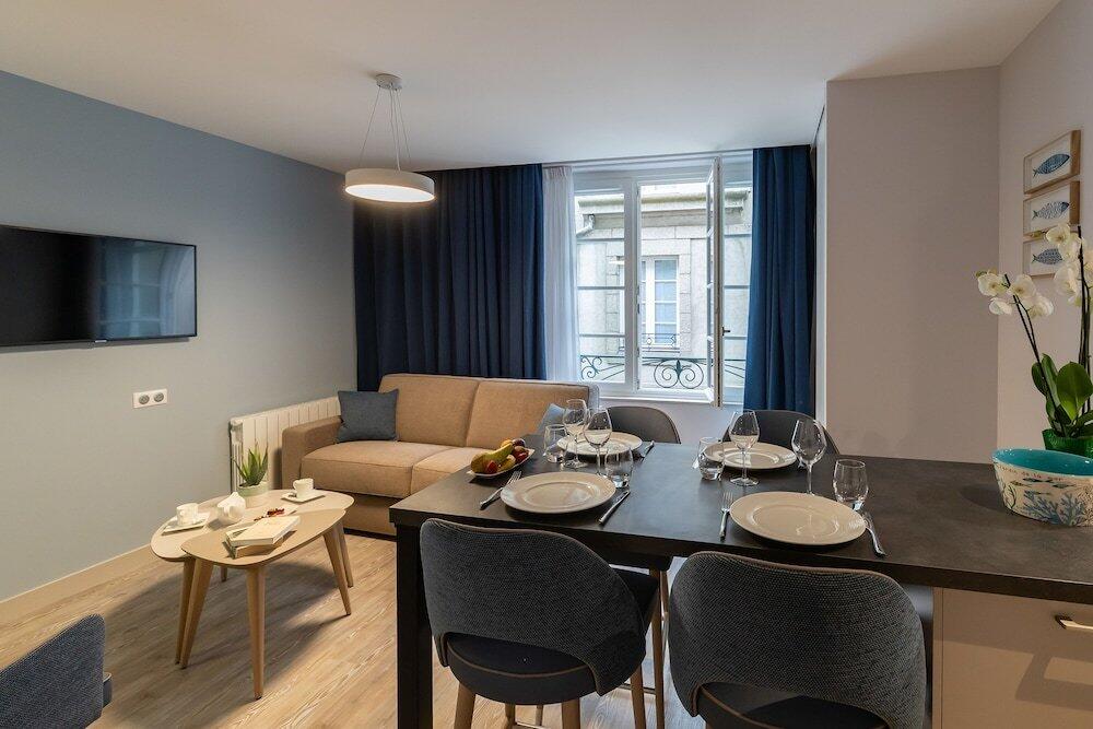 Foto de una habitación de The Originals Boutique, Hôtel des Marins, Saint-Malo (Inter-Hotel)