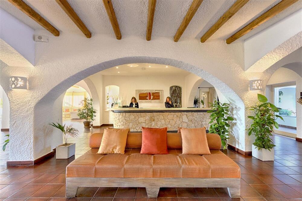 Foto de las zonas nobles de Colonna Grand Hotel Capo Testa