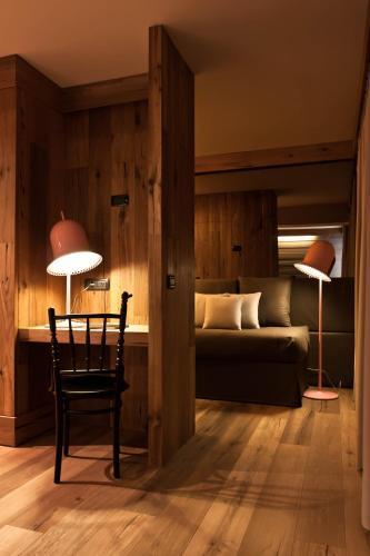 Foto de una habitación de Alexander Charme Hotel