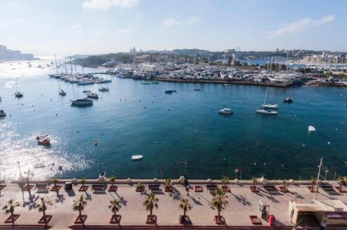 Foto del entorno de Bayview Hotel by ST Hotels
