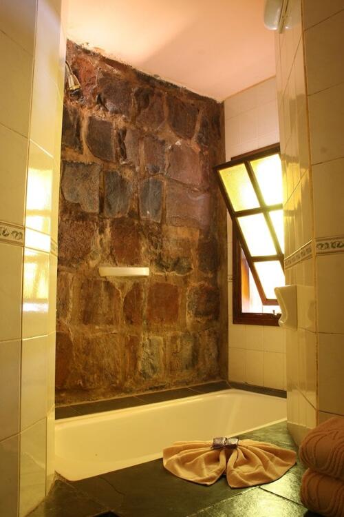 Bathroom – Pirayu Lodge Resort