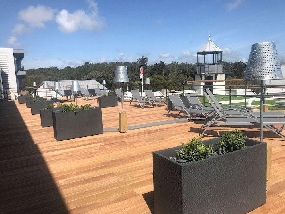 Foto de una habitación de Côte Ouest Hôtel Thalasso &amp;amp; Spa Les Sables d&amp;#039;Olonne - MGallery