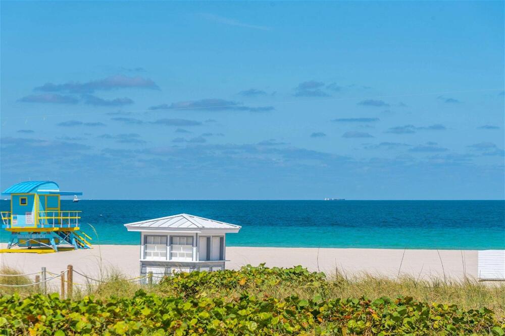 Foto general de The Savoy Hotel &amp;amp; Beach Club