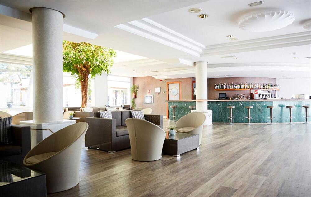 Foto de las zonas nobles de Insotel Hotel Formentera Playa
