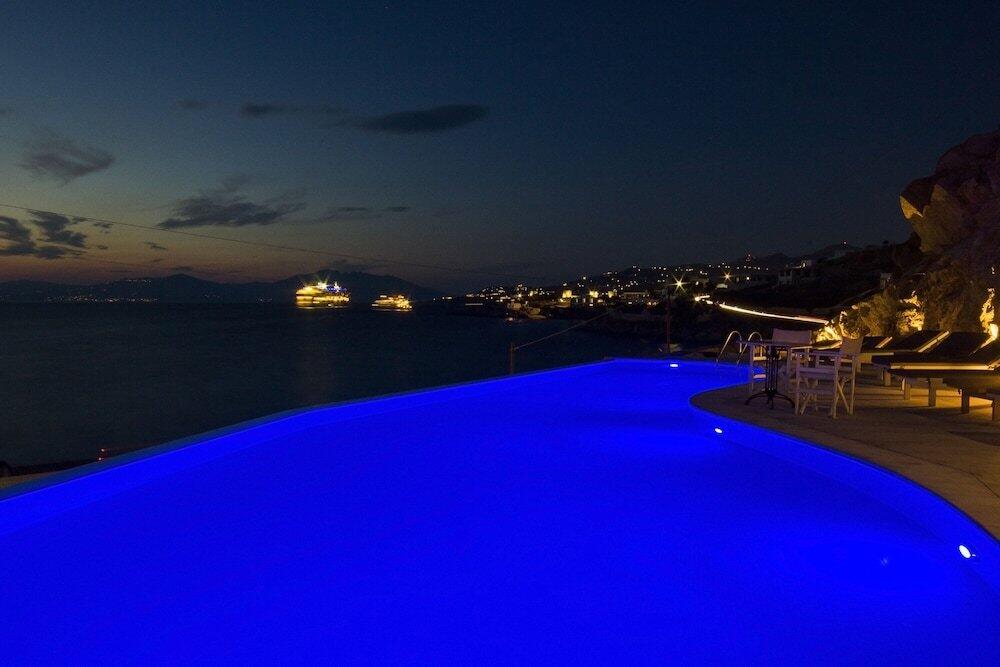 Foto de los servicios de Mykonos Beach Hotel