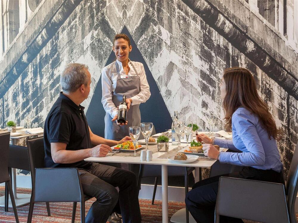 Foto de restauración de Hotel Mercure Lisboa