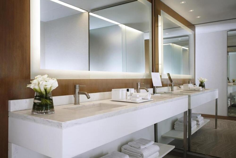Foto del baño de The Knickerbocker Hotel