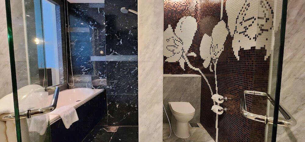 Foto del baño de Hotel Ascott Raffles Place Singapore