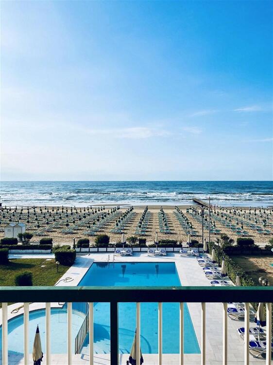 Foto del entorno de Hotel Florida