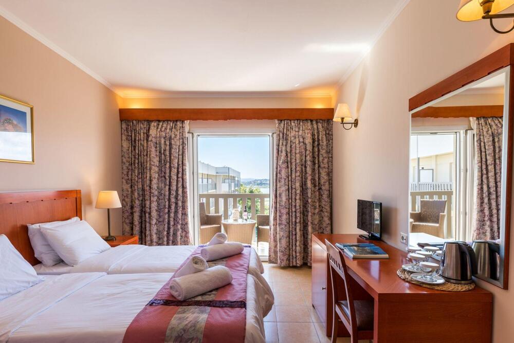 Foto de una habitación de Ariti Grand Hotel