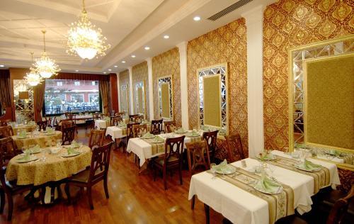 Foto de restauración de Complejo Delphin Palace - All Inclusive