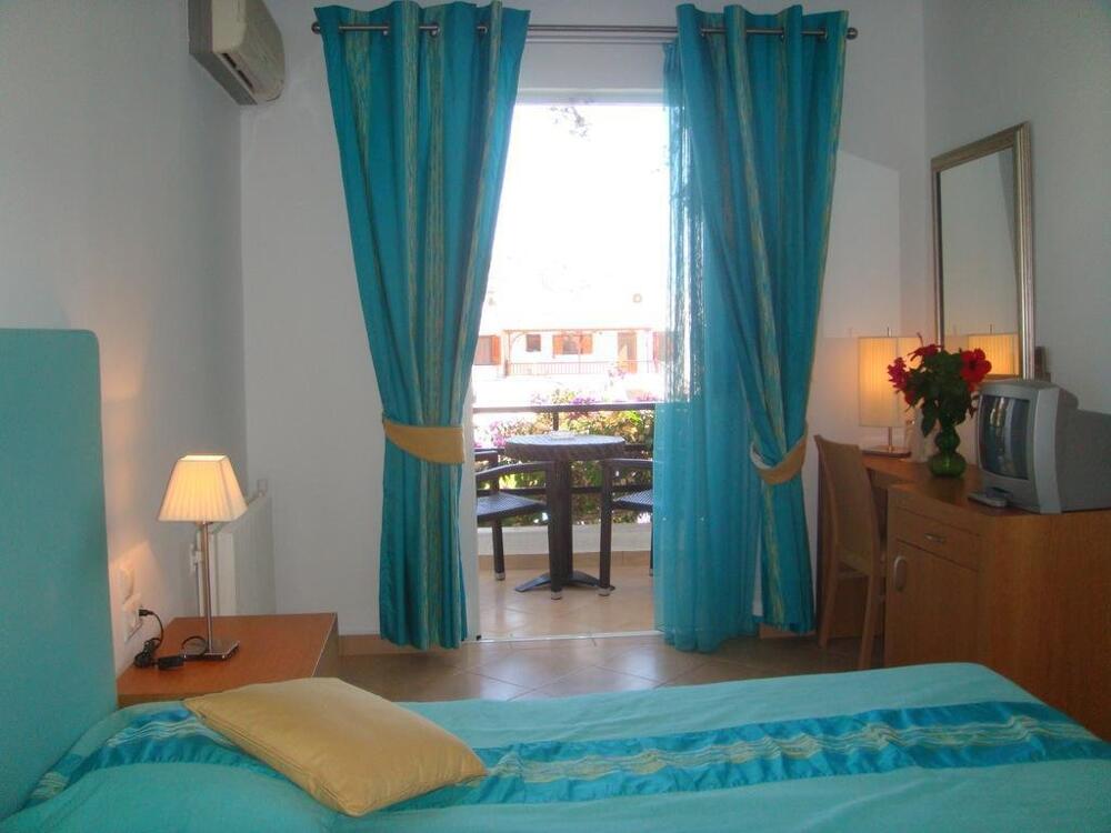 Foto de una habitación de Skala Hotel