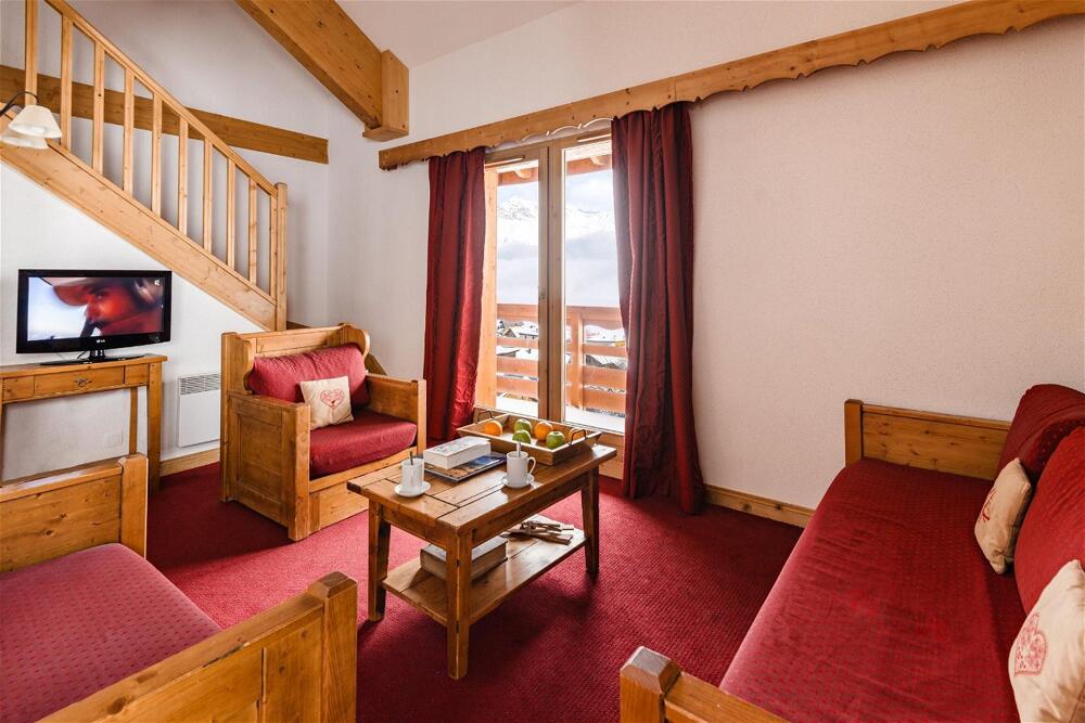 Foto de una habitación de Camping Lagrange Vacances Les Hauts de Comborcière
