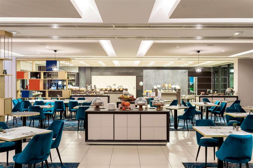 Foto de restauración de Hotel Doubletree by Hilton Milan Malpensa Solbiate Olona