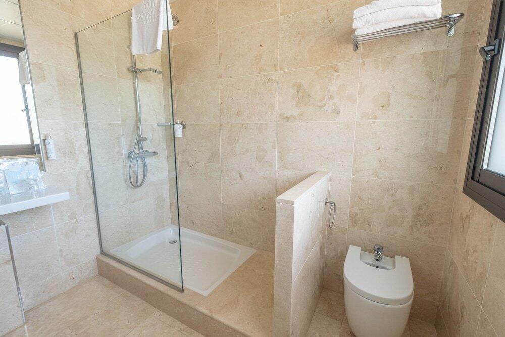 Foto del baño de S&amp;#039;Agaró Hotel Spa &amp;amp; Wellness