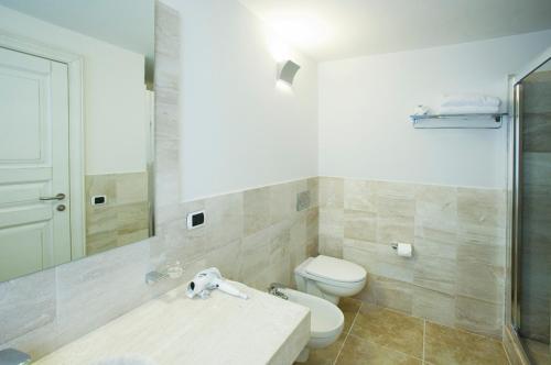 Foto del baño de Hotel Villas Resort