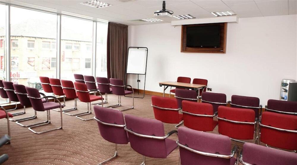 Foto de los servicios de Leonardo Hotel Derby - Formerly Jurys Inn