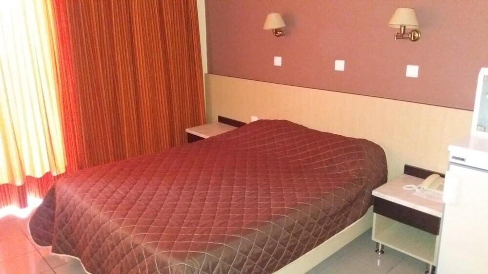 Foto de una habitación de Dimitris Paritsa Hotel