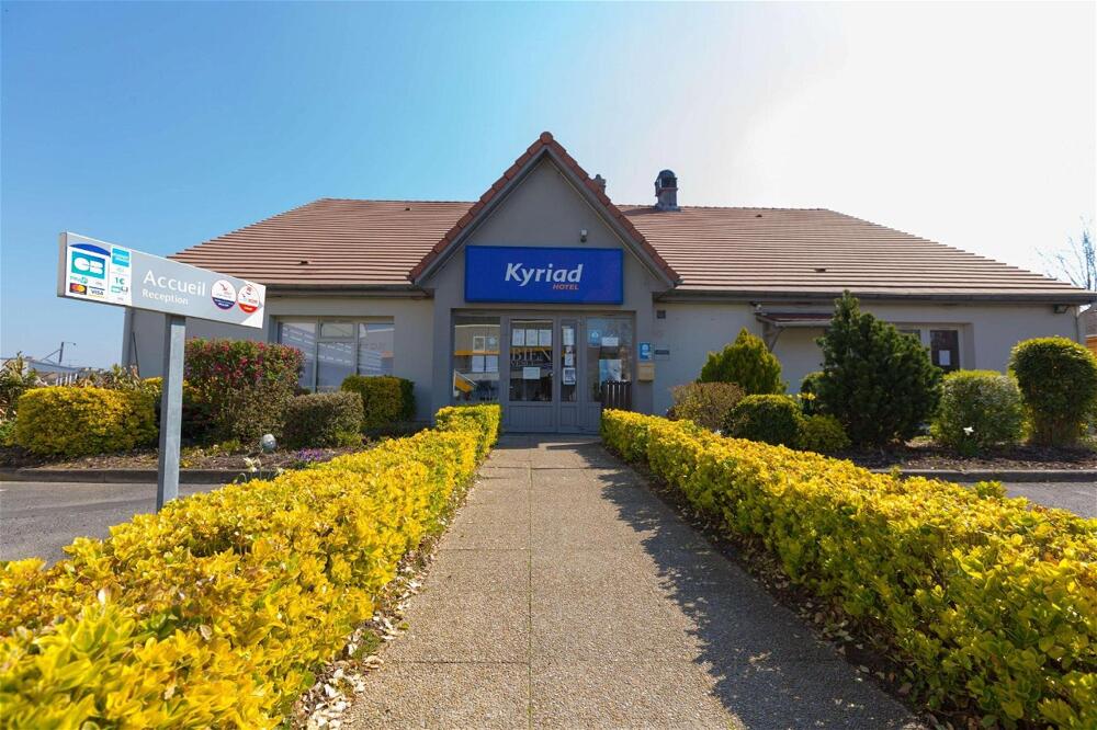 Foto del exterior de Kyriad Chantilly Sud - Luzarches
