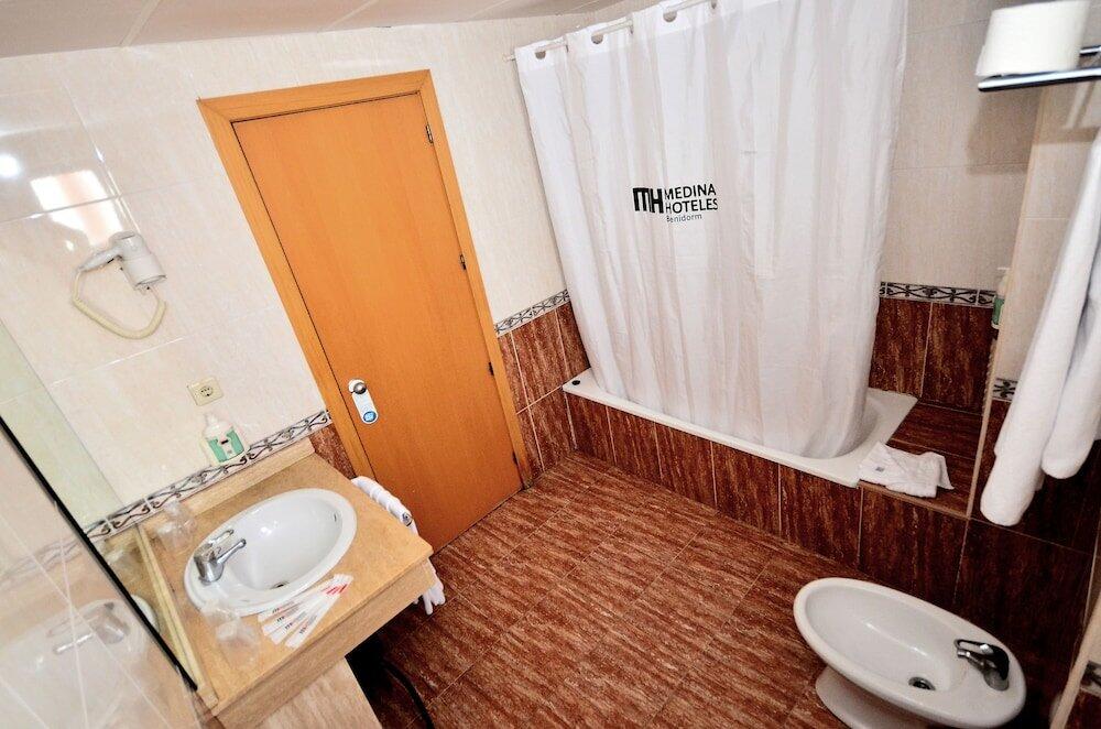 Foto del baño de Hotel Sol y Sombra