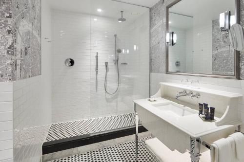 Foto del baño de London Marriott Hotel County Hall