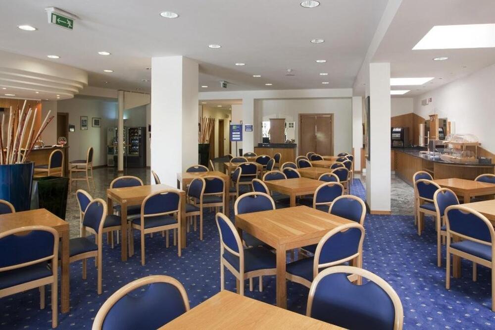 Foto general de City Hotel &amp;amp; Suites