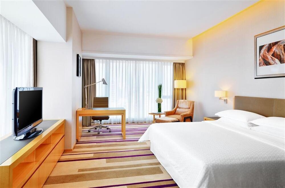 Foto de una habitación de Hotel Four Points by Sheraton Guangzhou, Dongpu