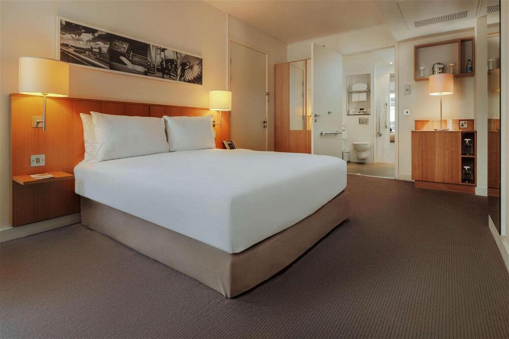 Foto de una habitación de DoubleTree by Hilton Hotel London -Tower of London