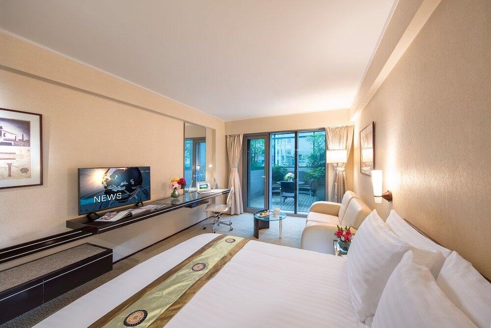 Foto de una habitación de Regal Airport Hotel