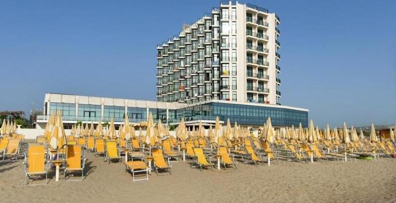 Foto del exterior de Hotel Club Esse Mediterraneo
