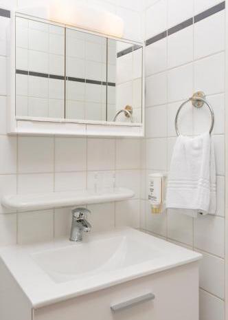 Foto del baño de Aparthotel Adagio Access La Défense - Léonard De Vinci