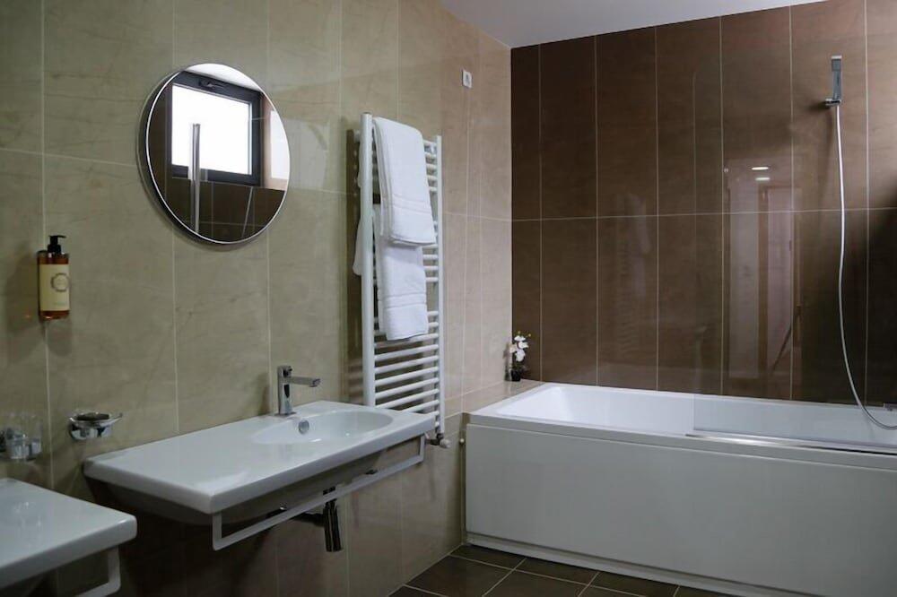 Foto del baño de LBV House Hotel