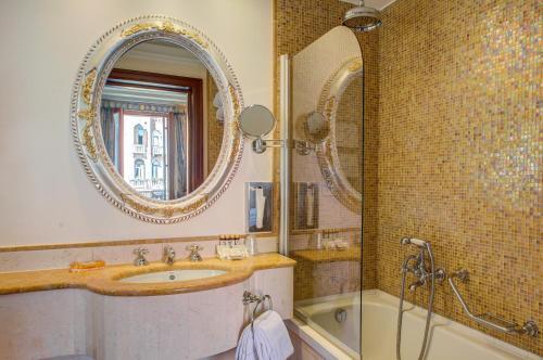 Foto del baño de Hotel Canal Grande