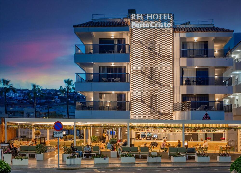 Foto del exterior de Hotel RH Portocristo &amp;amp; Wellness