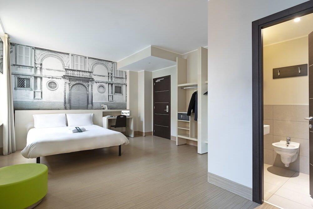 Foto de una habitación de B&amp;amp;B Hotel Bergamo